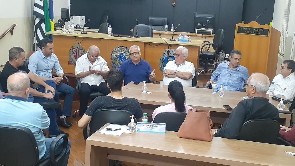 Foto 2 de 9 — Reunião do MDB define Delorges Mano como candidato a vice de Eliana Honain às eleições municipais